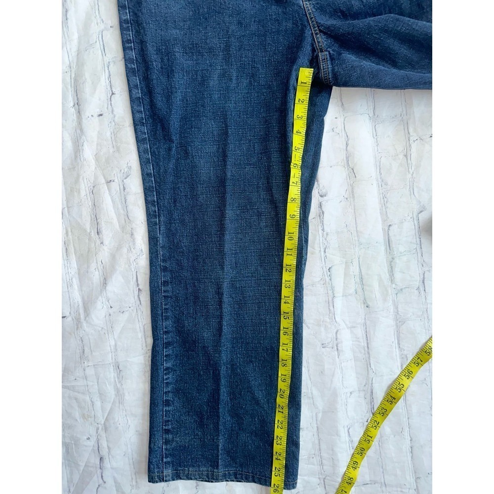 NWOT Women’s 18W Izod Stonewashed Stretch Bootcut Denim Jeans - Picture 9 of 9